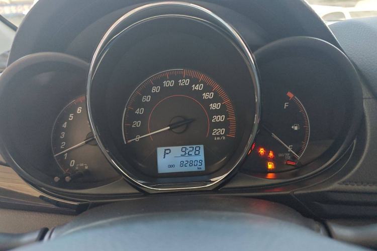 Used Toyota YARiS L 2021 X-Trail 1.5L CVT Luxury Edition
