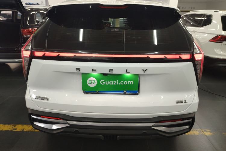 Used Geely Auto FX11 2023 2.0TD DCT Prestige Edition
