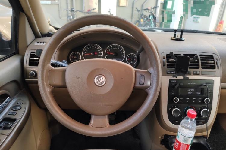 Used Buick GL8 2014 2.4L Classic Edition
