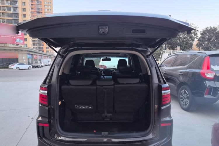 Used Honda Elysion 2016 2.4L Style Edition
