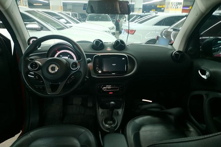 Used  fortwo 2016 0.9T 66kW Hardtop Pioneer Edition
