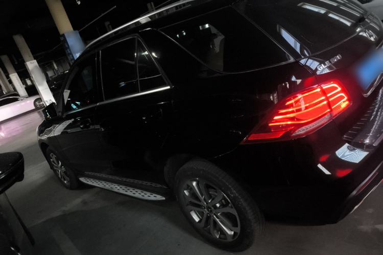 Used Mercedes-Benz GLE 2017 GLE 320 4MATIC Dynamic Model