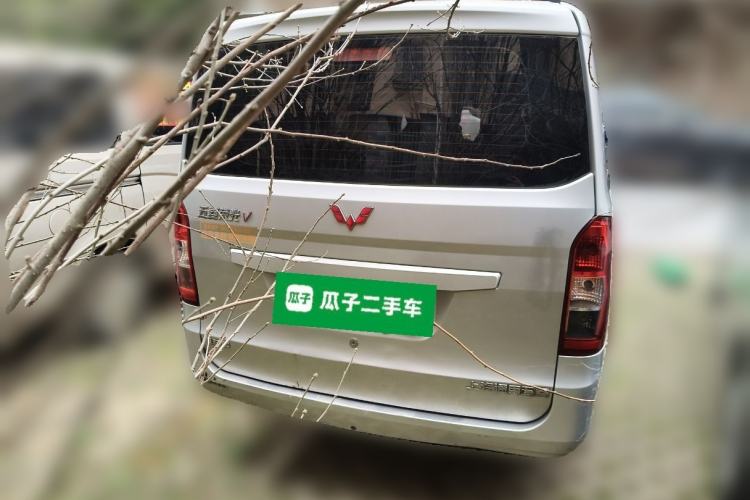 Used Wuling Rongguang V 2016 1.5L Standard Version