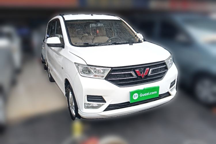 Used Wuling Hongguang 2019 1.5L S Comfort Edition China VI LAR
