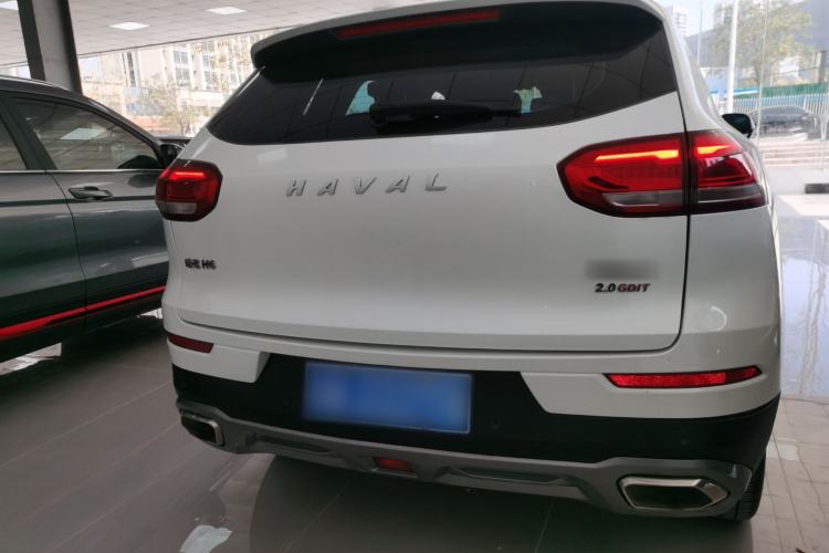 Used Haval H6 2018 Red-Label 2.0T Automatic Luxury Model
