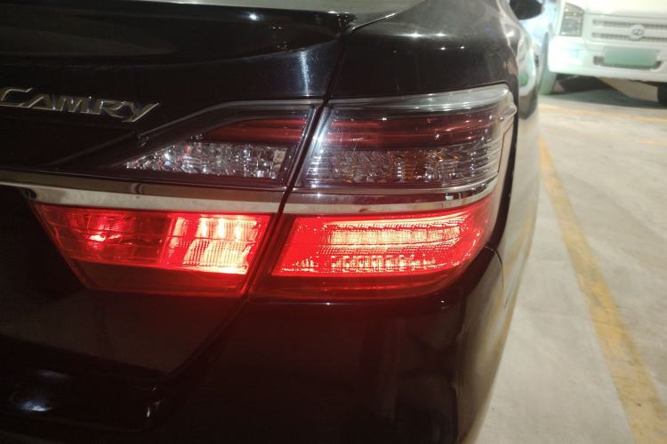 Used Toyota Camry 2015 2.0E Elite Edition
