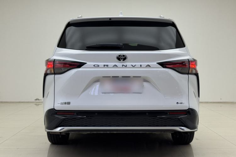 Used Toyota Granvia 2024 2.5L Hybrid Prestige PLUS Edition
