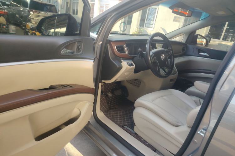 Used Buick GL8 2018 28T Luxury Model China VI Standard