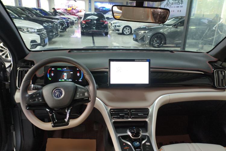 Used BYD Song Pro New Energy 2024 HONOR Edition DM-i 71KM Navigation Model