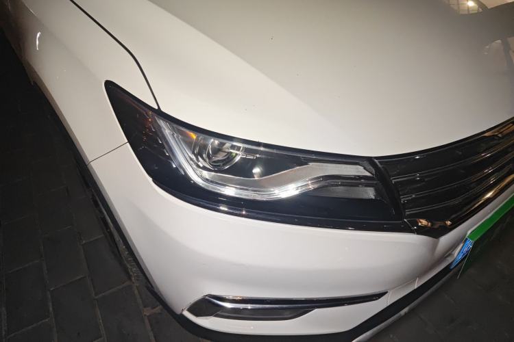 Used Roewe RX5 2016 20T Two-Wheel Drive Automatic Internet Smart Edition