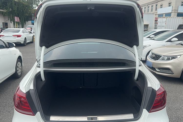 Used Volkswagen FAW-Volkswagen CC 2016 1.8TSI Prestige Model
