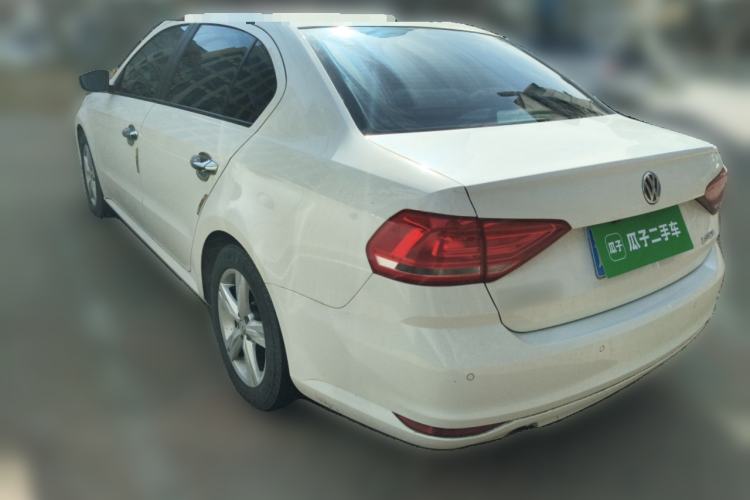 Used Volkswagen Lavida 2017 1.6L Automatic Fashion Edition
