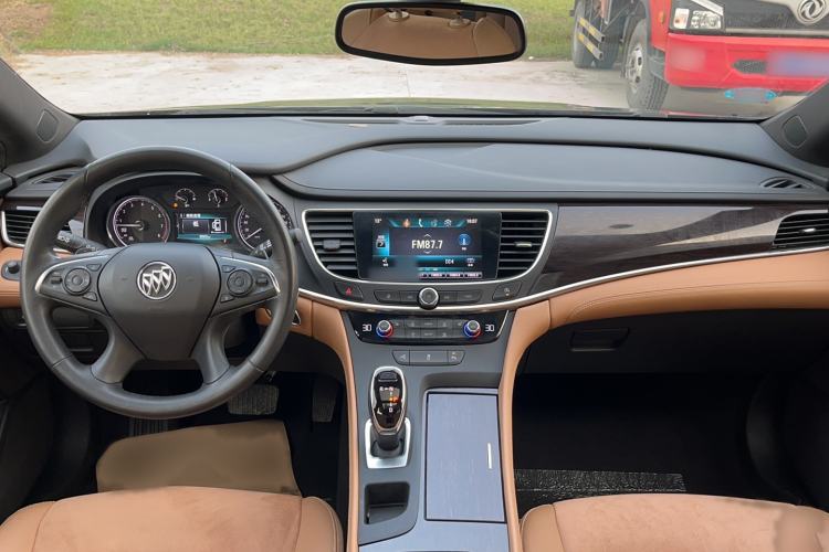 Used Buick LaCrosse 2018 28T Elite Edition
