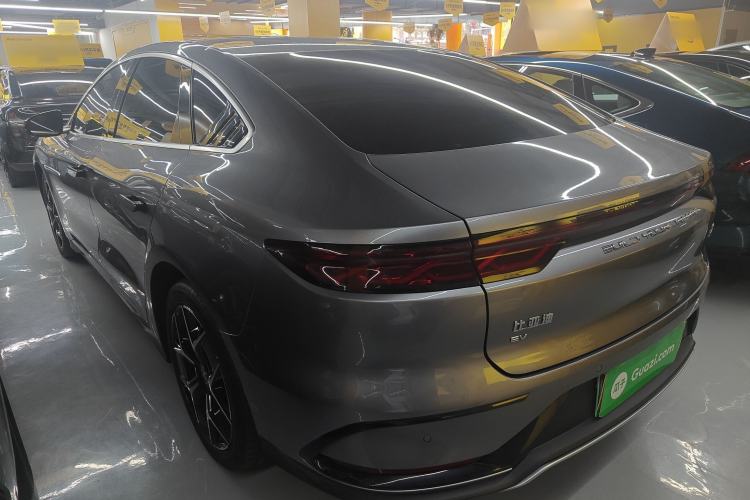 Used BYD Han 2024 EV Glory Edition 605KM Front-Wheel-Drive Premium Model
