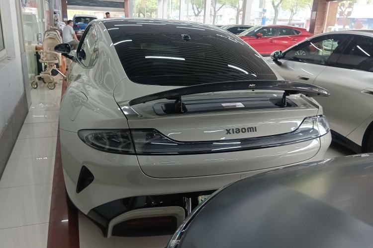 Used  SU7 2024 Rear-Drive Ultra-Long Range Advanced Pro-Level Intelligent Driving Version
