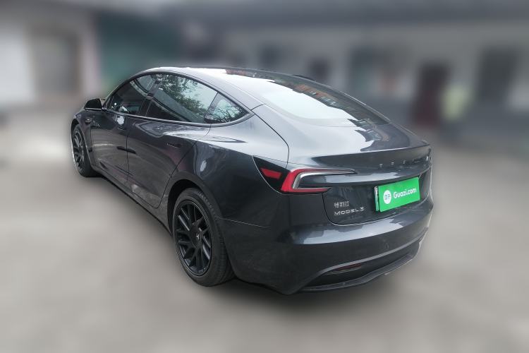 Used Tesla Model 3 2023 Rear-Wheel-Drive Version
