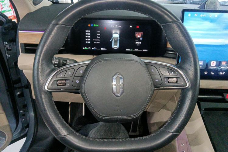 Used Hima AITO M5 2023 Extended-Range Four-Wheel Drive Intelligent Driving Version
