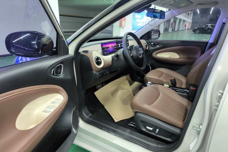 Used Wuling Bingo 2023 333 km Lingxi Connected+ Version
