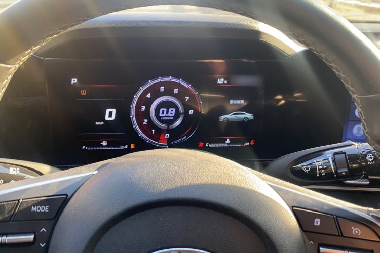 Used Hyundai Elantra 2021 1.5L CVT LUX Prestige Edition
