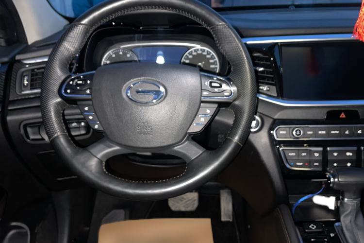 Used GAC Trumpchi GS7 2019 390T Two-Wheel Drive Luxury Smart Connectivity Version