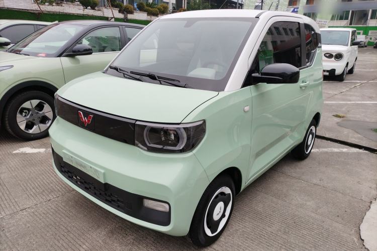Used Wuling Hongguang MINIEV 2022 Macaron Fashion Model Lithium Iron Phosphate
