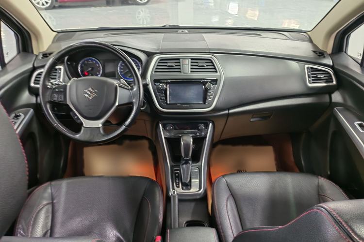 Used Suzuki S-Cross 2014 1.6L CVT Two-Wheel Drive Elite Version
