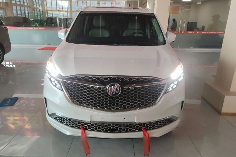 Used Buick GL8 2022 ES Landtrek 653T Comfort Edition