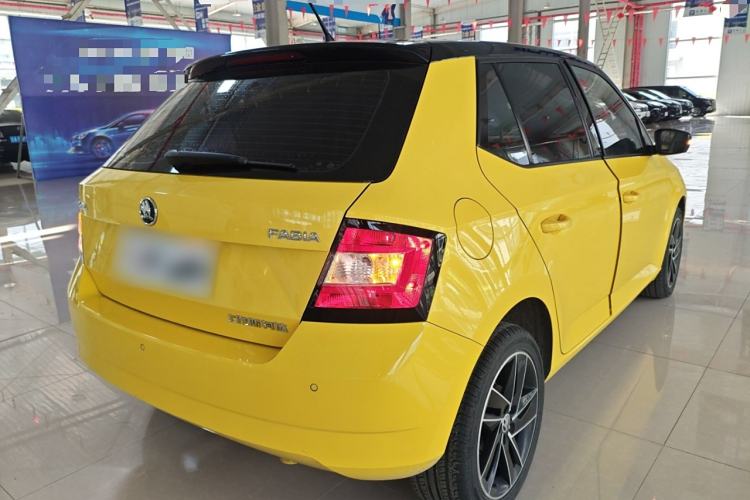 Used Skoda Fabia 2017 1.6L Automatic Sport Edition
