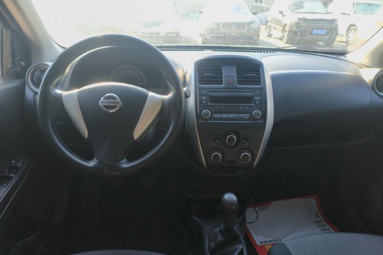Used Nissan Sunny 2015 1.5XE Manual Comfort Edition
