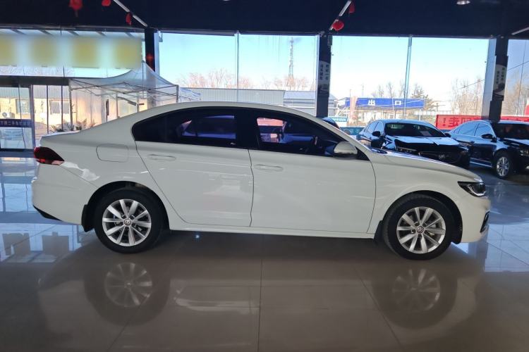 Used Volkswagen Bora 2019 1.5L Automatic Elite Version

