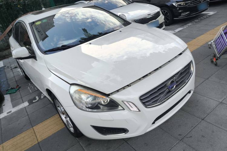 Used Volvo S60 2013 T5 Comfort Edition
