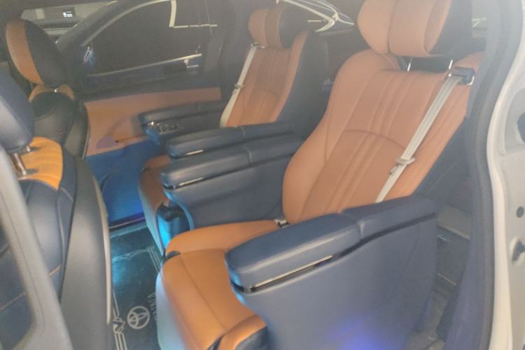 Used Toyota Sienna 2023 2.5L Hybrid Comfort Edition