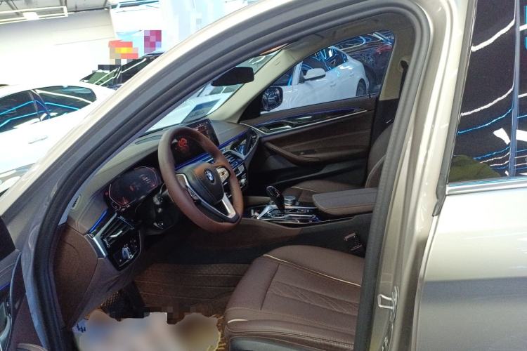 Used BMW 5 Series 2022 Restyled 525Li Luxury Package
