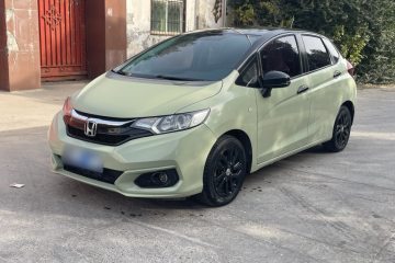 Used Honda Fit 2018 1.5L CVT Comfort Sunroof Version