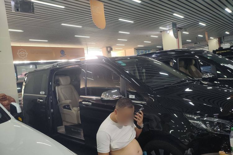 Used Mercedes-Benz Vito 2018 2.0T Business Version China VI Emission Standard