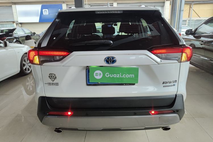 Used Toyota RAV4 2021 Dual-Engine 2.5L E-CVT Two-Wheel Drive Elite Edition
