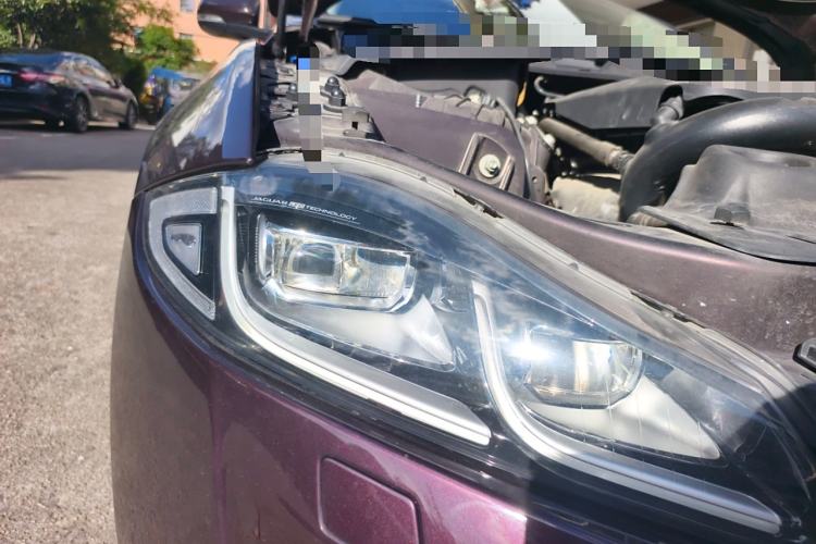 Used Jaguar XJ 2016 XJL 2.0T Two-Wheel-Drive Elegant Business Edition
