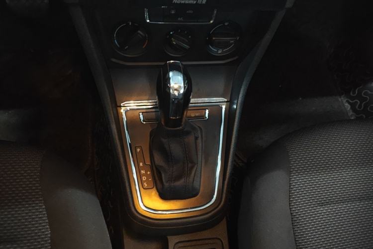 Used Volkswagen Bora 2018 1.5L Automatic Fashion Model
