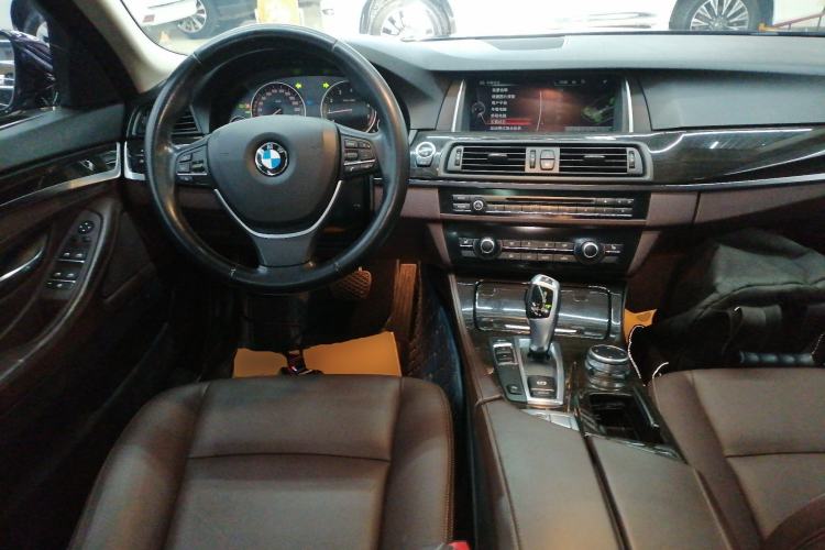 Used BMW 5 Series 2014 525Li Luxury Design Package
