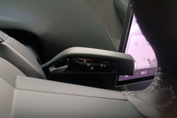 Used  YU7 2025 Ultra-Long Range Rear-Wheel Drive Version
