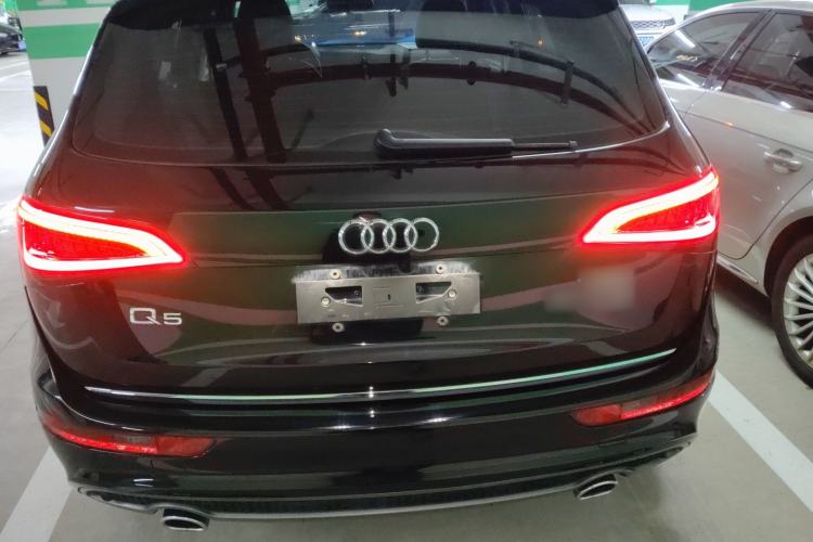 Used Audi Q5 2017 Plus 40 TFSI Ambition Model