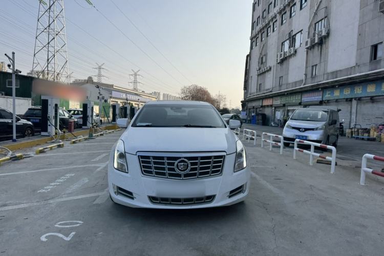 Used Cadillac XTS 2014 28T Luxury Model
