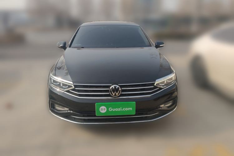 Used Volkswagen Magotan 2021 330TSI DSG 30th Anniversary Edition
