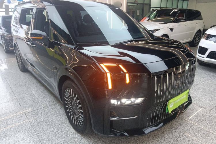 Used Zeekr 009 2022 WE Edition
