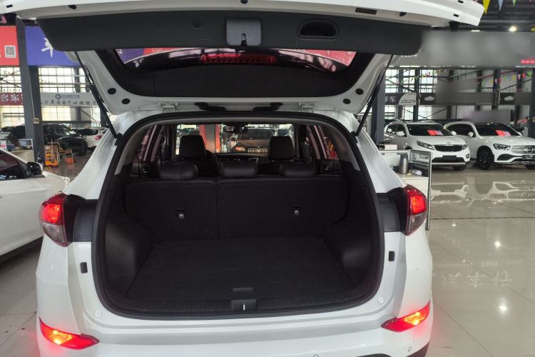 Used Hyundai Tucson 2015 1.6T Dual-Clutch Two-Wheel-Drive Smart Model
