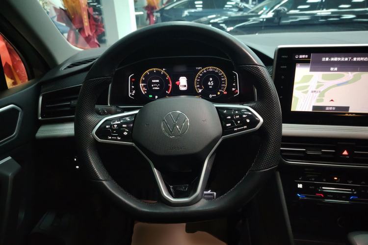 Used Volkswagen Tiguan L 2022 330TSI Automatic Two-Wheel Drive R-Line Enhanced Edition