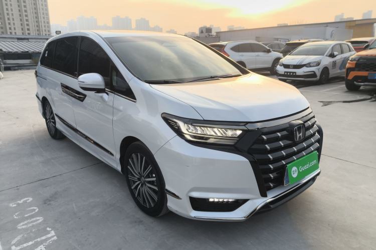 Used Honda Elysion 2024 2.0L eHEV Luxury Edition