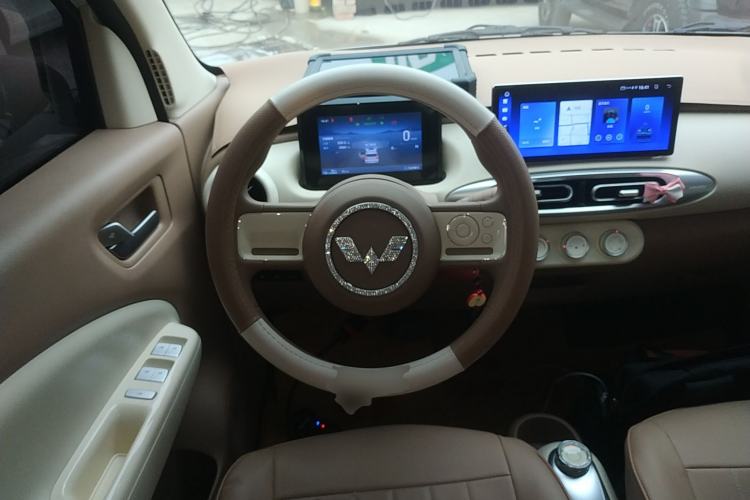 Used Wuling Hongguang MINIEV 2025 Four-Door Version Advanced Edition