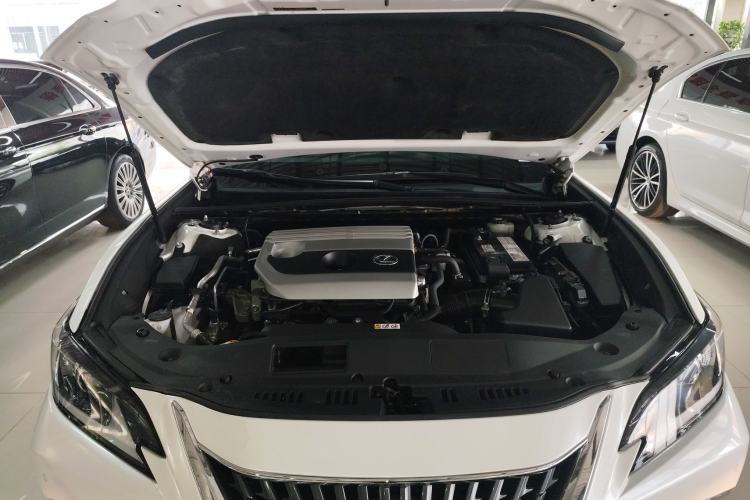 Used Lexus ES 2021 200 Excellence Edition
