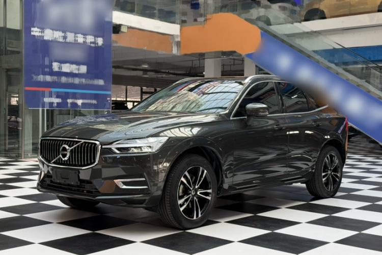 Used Volvo XC60 2019 T5 4x4 Smart Edition China V Standard
